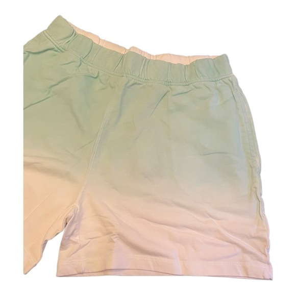 Vero Moda Betty SWEAT SHORTS Icy Morn/OMBRE - Picture 6 of 13